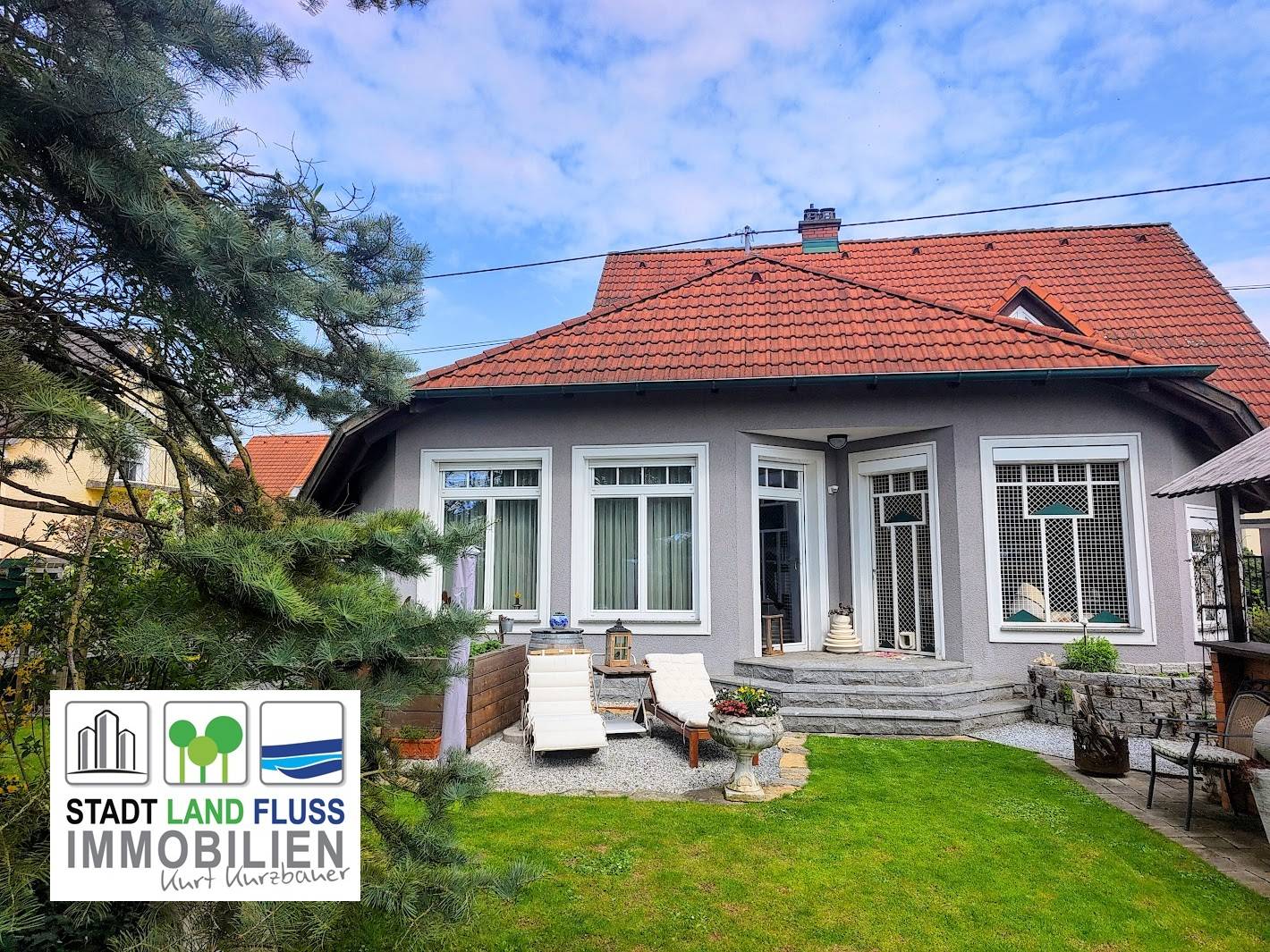 Haus mit Gartenparadies